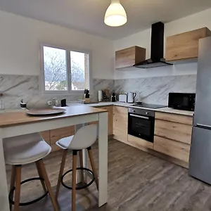 Beau T4 Lumineux Au Calme, Grande Terrasse Appartement